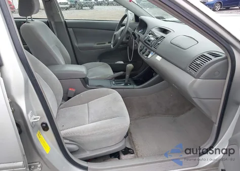 2003 Toyota Camry Le from USA, damaged, VIN 4T1BE30K43U163496